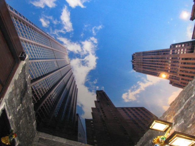 3D натяжные потолки - для каких интерьеров подходят, виды и фото